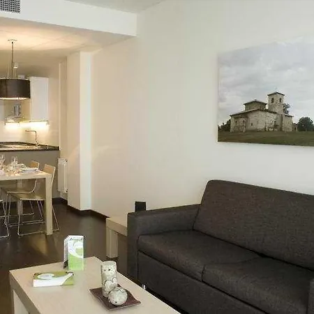 Aparthotel Jardines De Uleta 4*