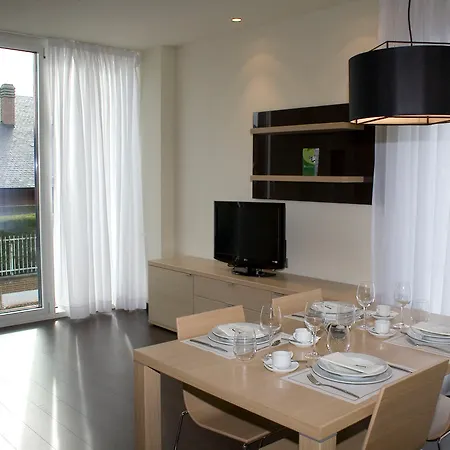 Aparthotel Jardines De Uleta 4*