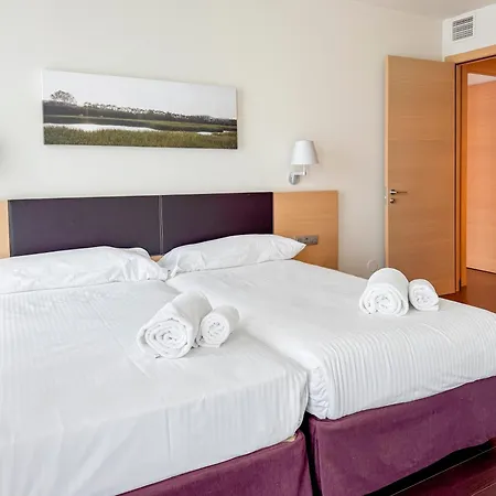 Jardines De Uleta Lejlighedshotel 4*