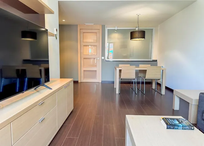 Aparthotel Jardines De Uleta