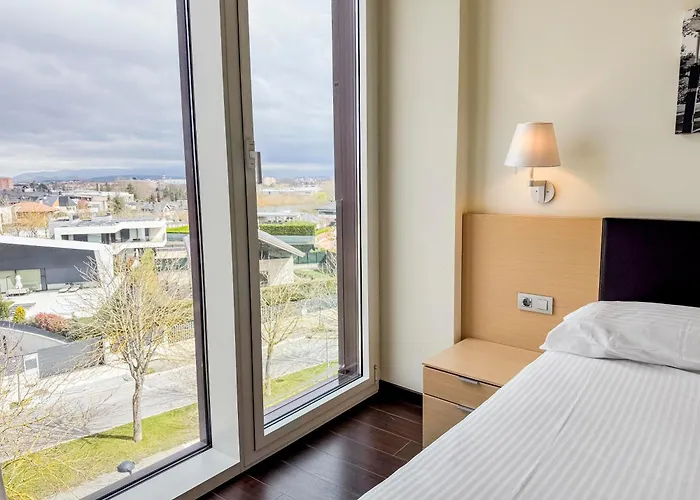 Aparthotel Jardines De Uleta