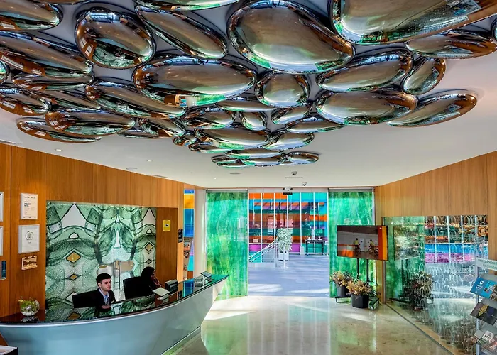 Jardines De Uleta 4*