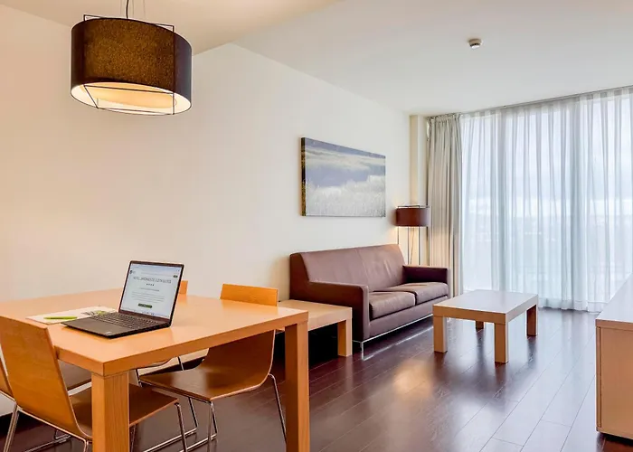 Jardines De Uleta Aparthotel