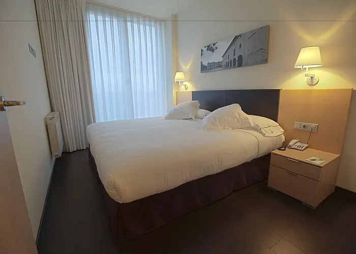 Jardines De Uleta Aparthotel